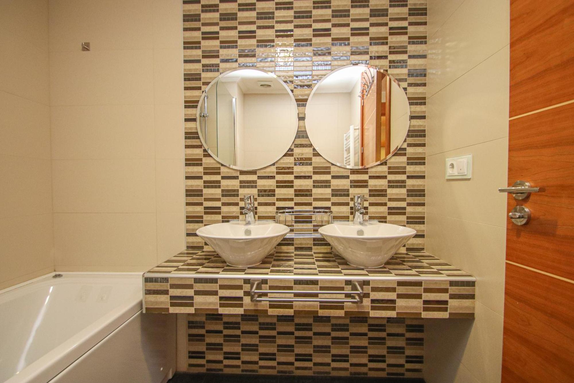 Luxury Apt In Plaza De Espana - Free Parking Seville Exterior photo